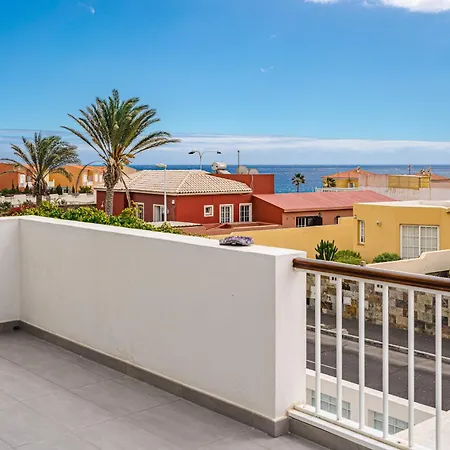 Rosa With Heated Pool Villa