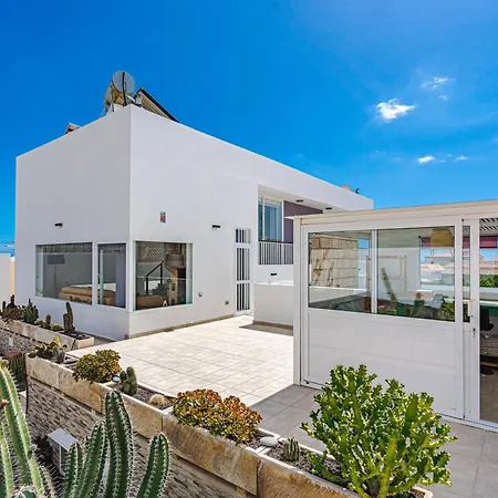 וילה Rosa With Heated Pool
